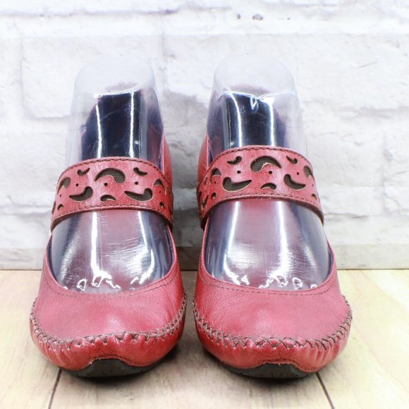Indigo Clarks Red Leather Moccasin Toe Mary Jane Pump Heel Shoes Size 8 Medium - Picture 4 of 9